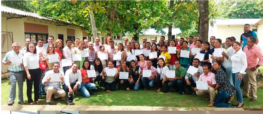 ARN Córdoba fortalece conocimientos de construcción de paz con docentes